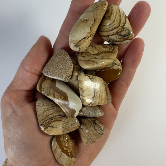 Jaspis landskab lommesten 1 kg.