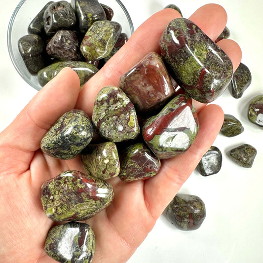 Epidot drageblod lommesten