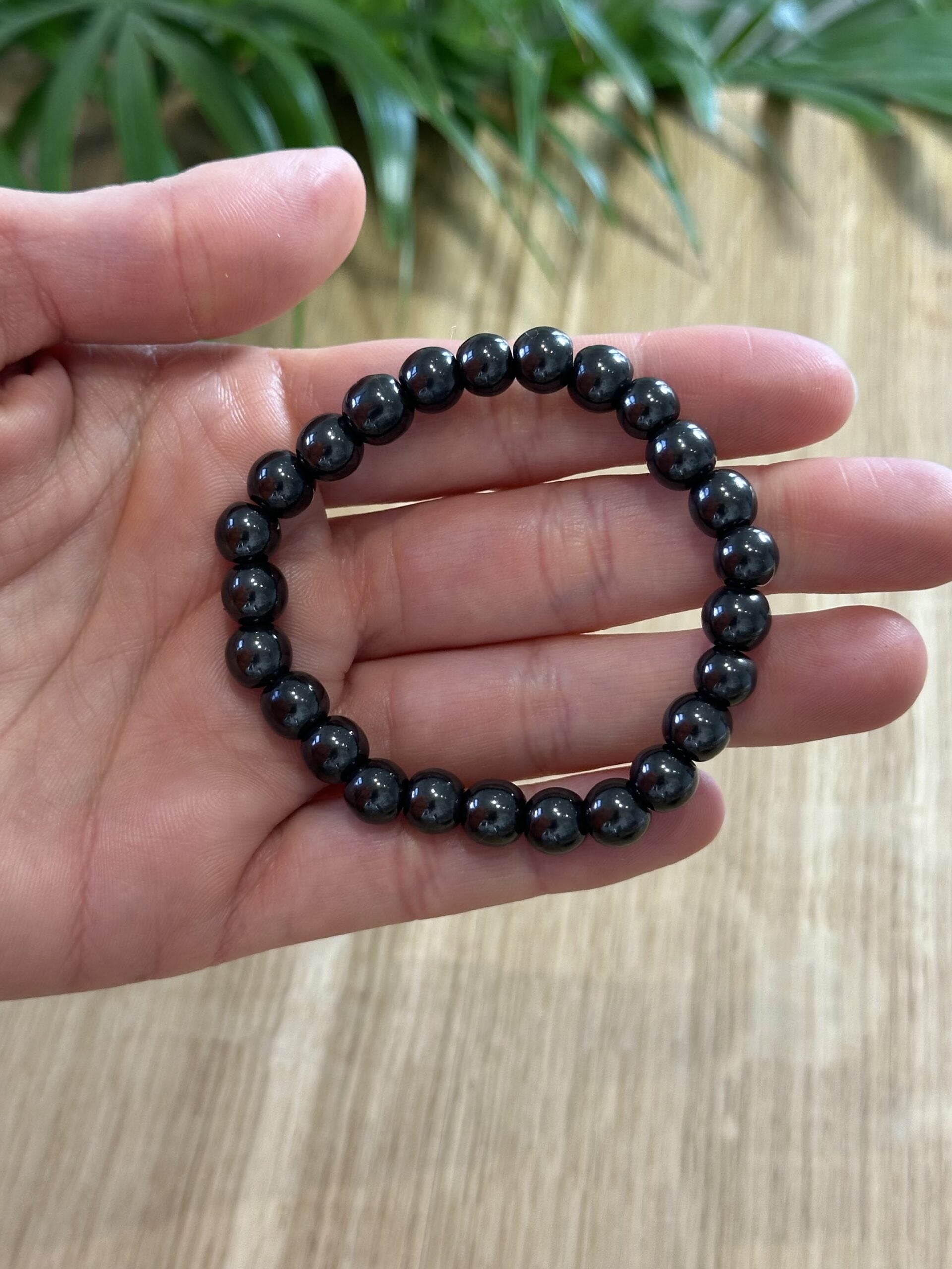 Armbånd hæmatit 8mm - 5stk.