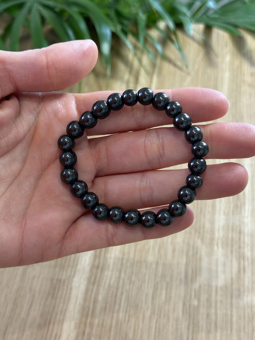 Armbånd hæmatit 8mm - 5stk.