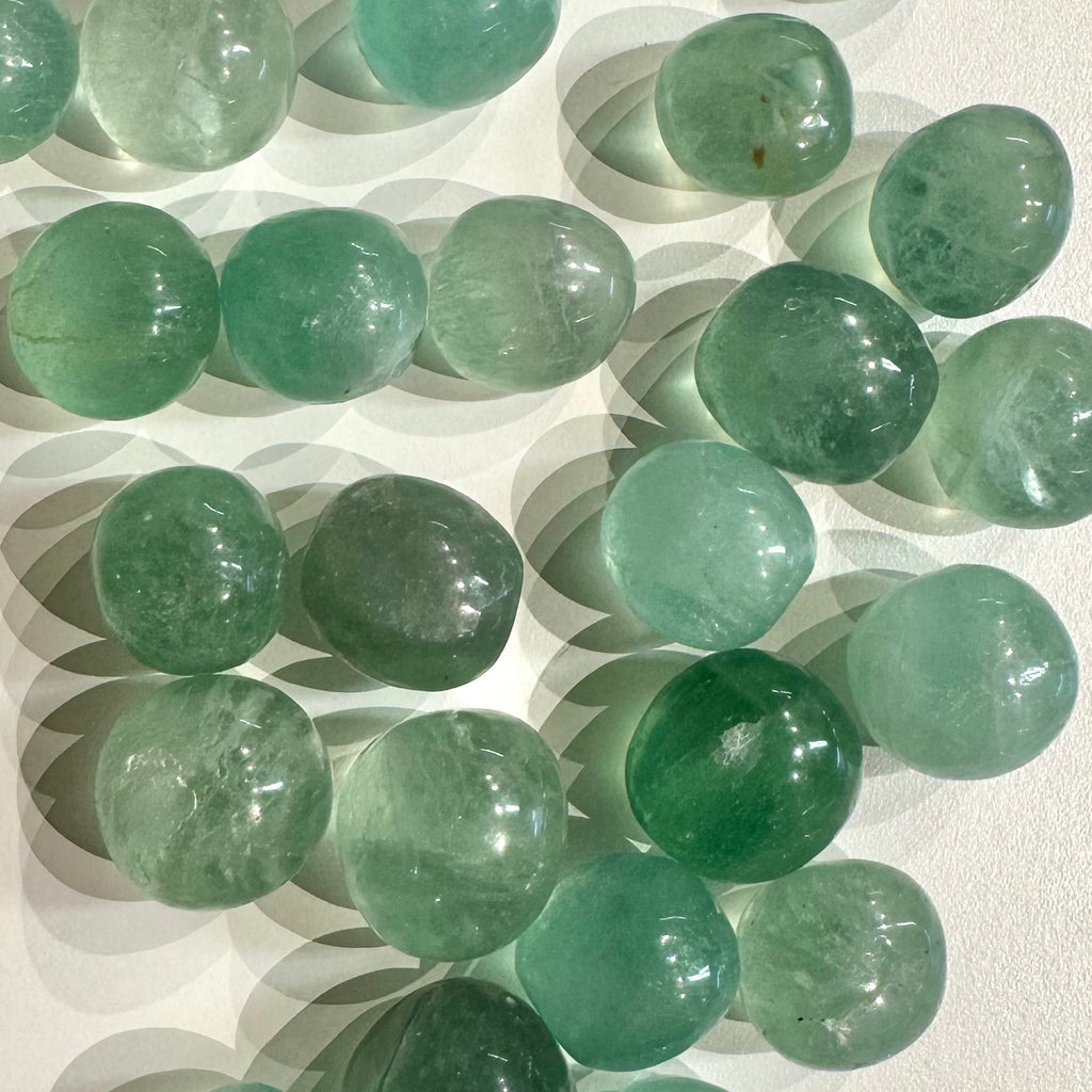 Grøn fluorit lommesten 1 kg.