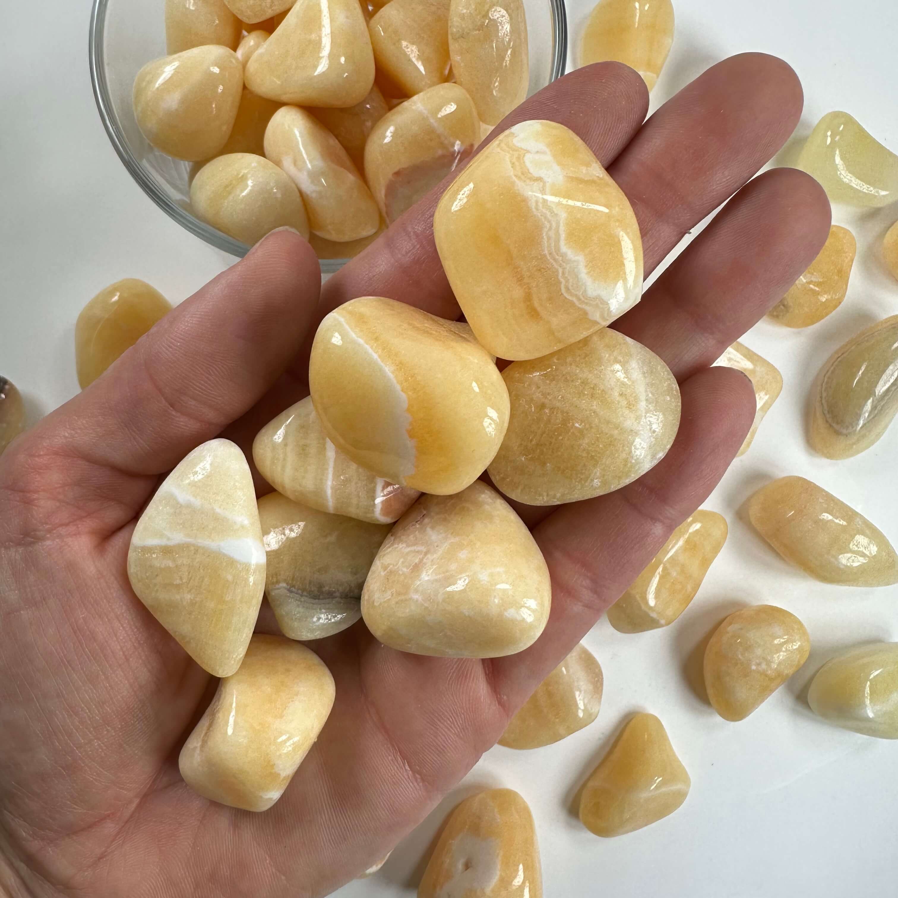 Calcit gul lommesten