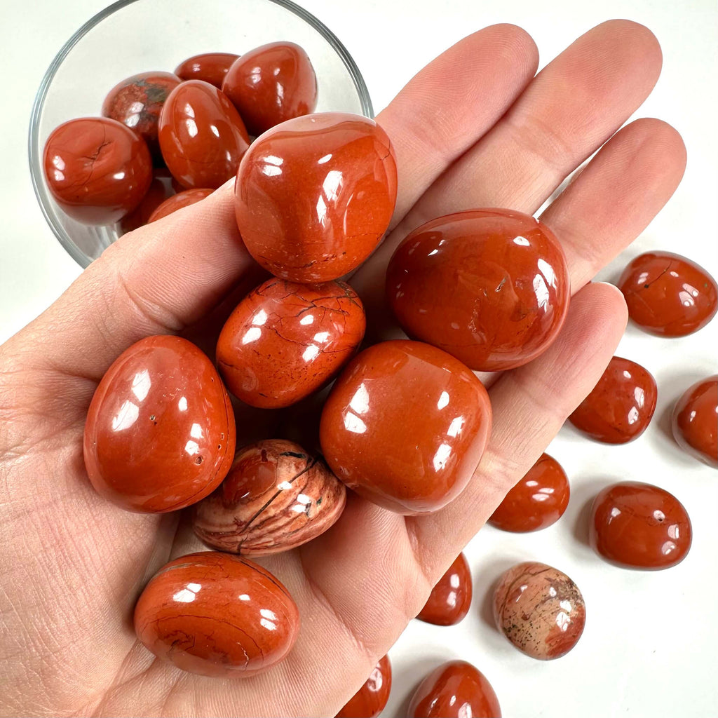 Jaspis rød lommesten