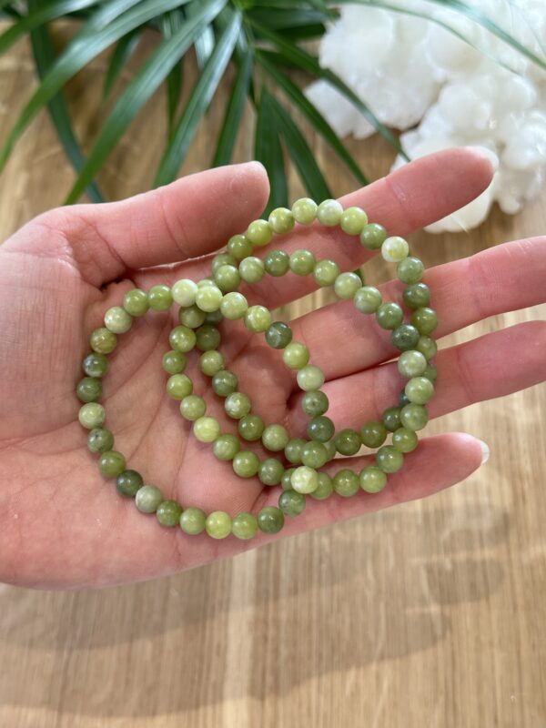 Grøn jade armbånd 6mm